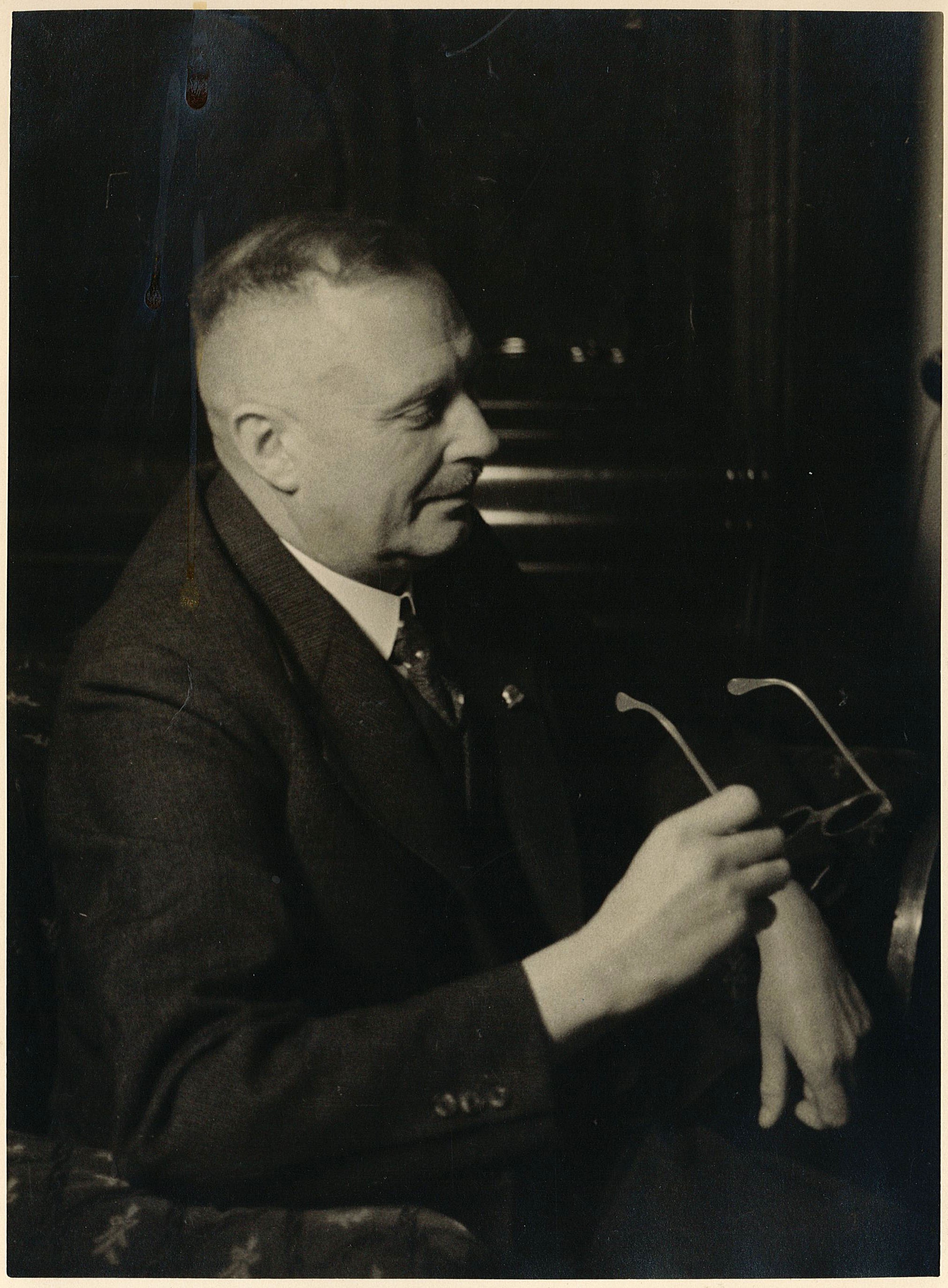 Porträt Dr. Otto Retzlaff, 1935 (Museum Wolmirstedt RR-F)