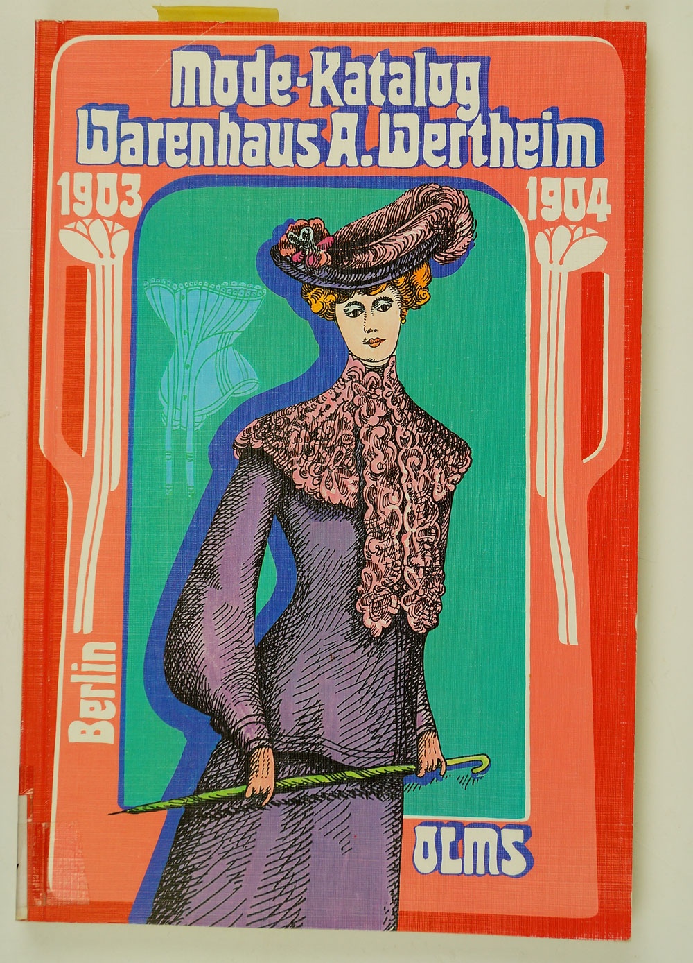 Modekatalog des Wahrenhaus A. Wertheim, Reprint 2000 (Museum Weißenfels - Schloss Neu-Augustusburg CC BY-NC-SA)