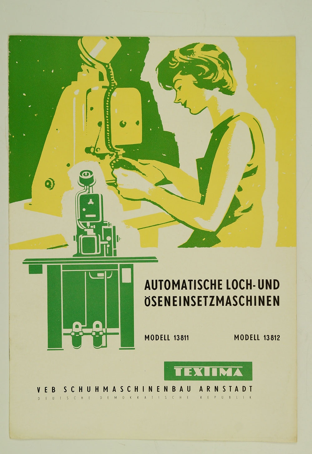 Prospekt für Automatische Loch- und Öseneinsetzmaschine, 1963 (Museum Weißenfels - Schloss Neu-Augustusburg CC BY-NC-SA)