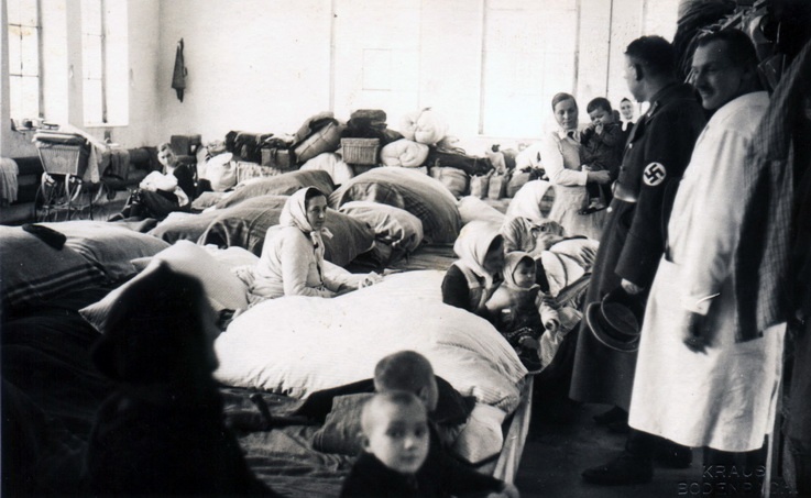 Flüchtlingslager in Tetschen-Bodenbach (Haus der Geschichte Wittenberg RR-F)