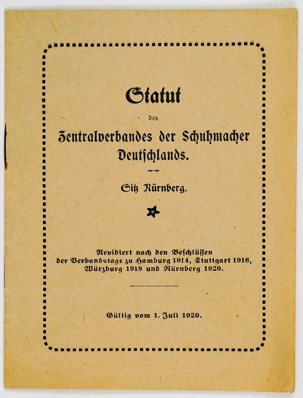 Statut des Zentralverbandes der Schuhmacher Deutschlands, 1920 (Museum Weißenfels - Schloss Neu-Augustusburg CC BY-NC-SA)