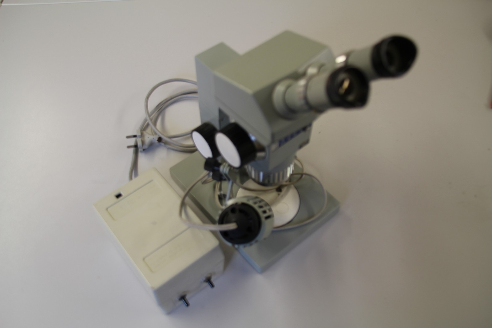 Mikroskop (Heimatmuseum Alten CC BY-NC-SA)