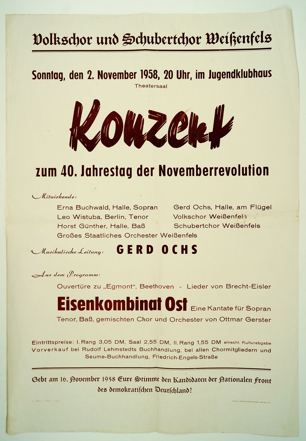 Plakat für Konzert zum 40. jahrestag der Novemberrevolution (Museum Weißenfels - Schloss Neu-Augustusburg CC BY-NC-SA)