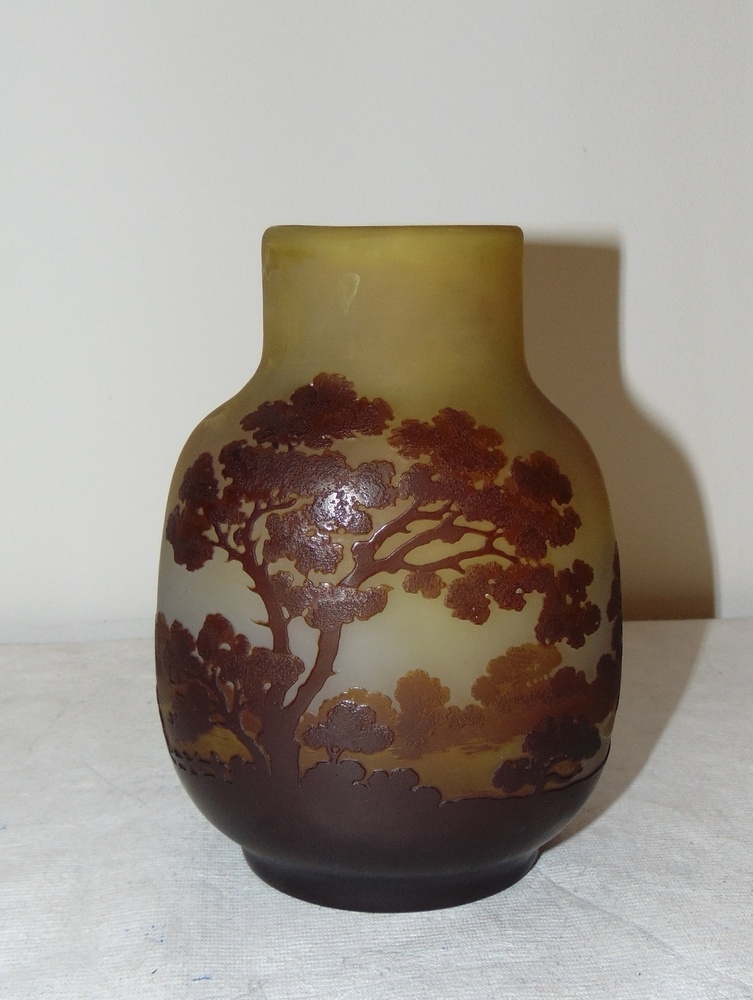 Vase mit Flusslandschaft (Kulturstiftung Sachsen-Anhalt RR-F)