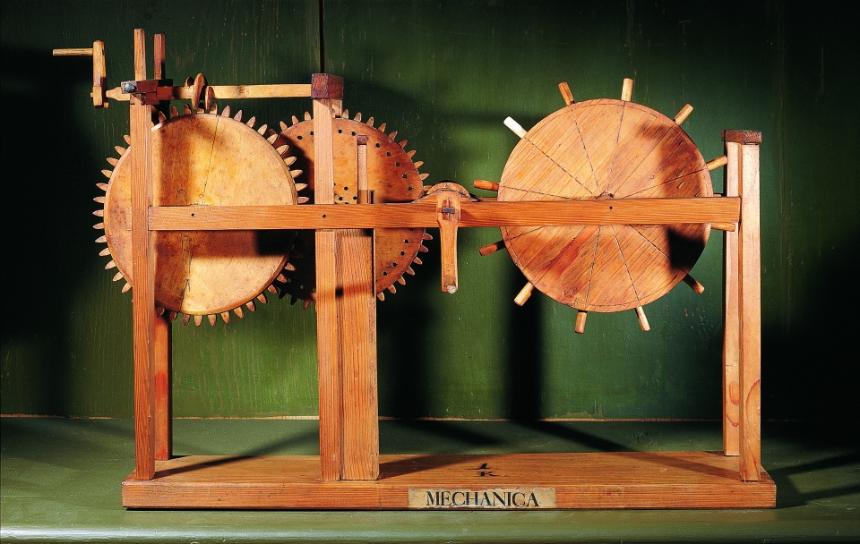 Modell eines Zahnradgetriebes (Franckesche Stiftungen zu Halle CC BY-NC-SA)