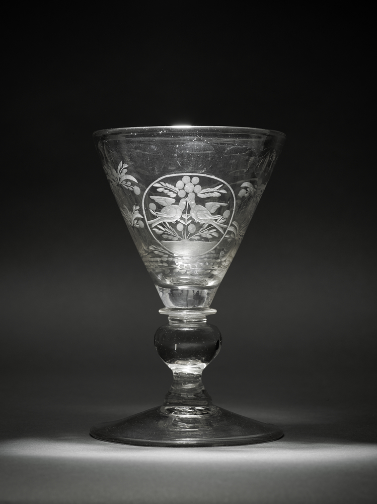 Kelchglas mit Medaillons (Kulturstiftung Sachsen-Anhalt RR-F)