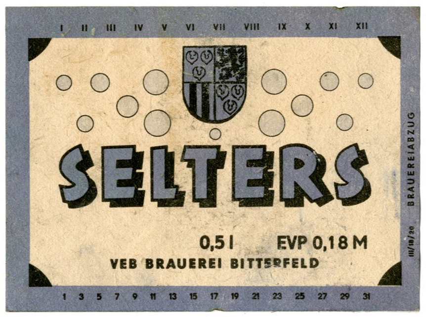 Etikett für: "Selters" (Haus der Geschichte Wittenberg RR-F)