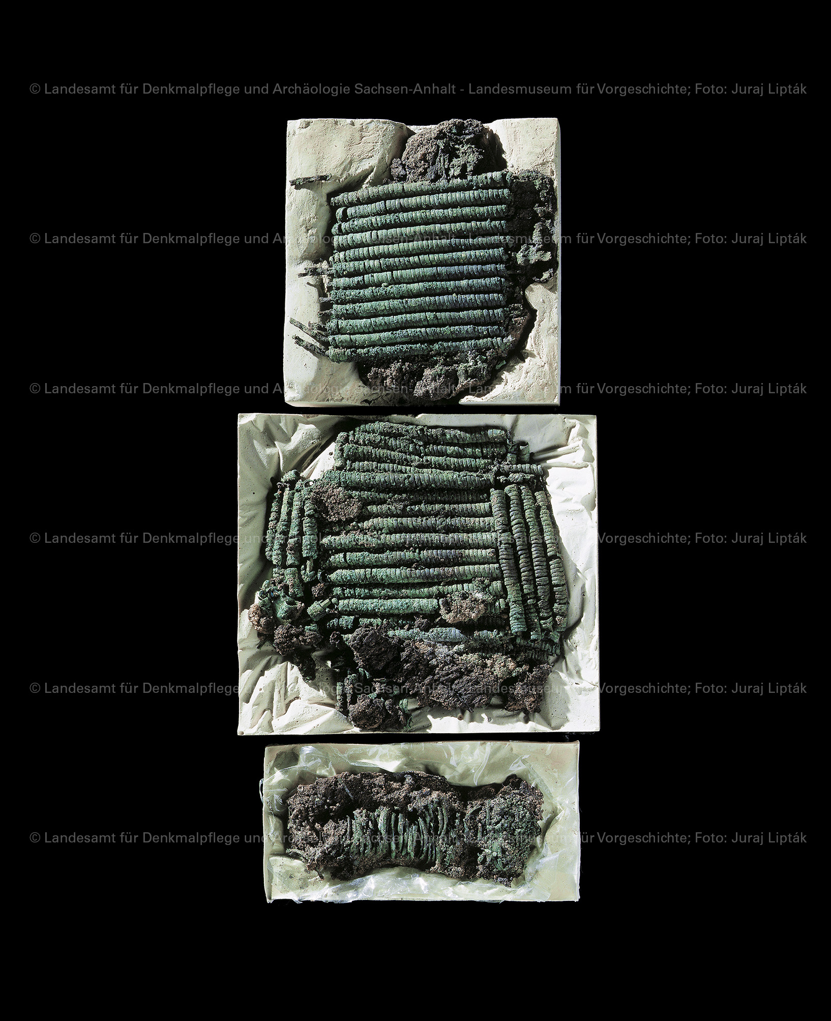 Ein bronzezeitliches "Kästchen" aus Unseburg, Salzlandkreis (Landesamt für Denkmalpflege und Archäologie Sachsen-Anhalt – Landesmuseum für Vorgeschichte RR-F)