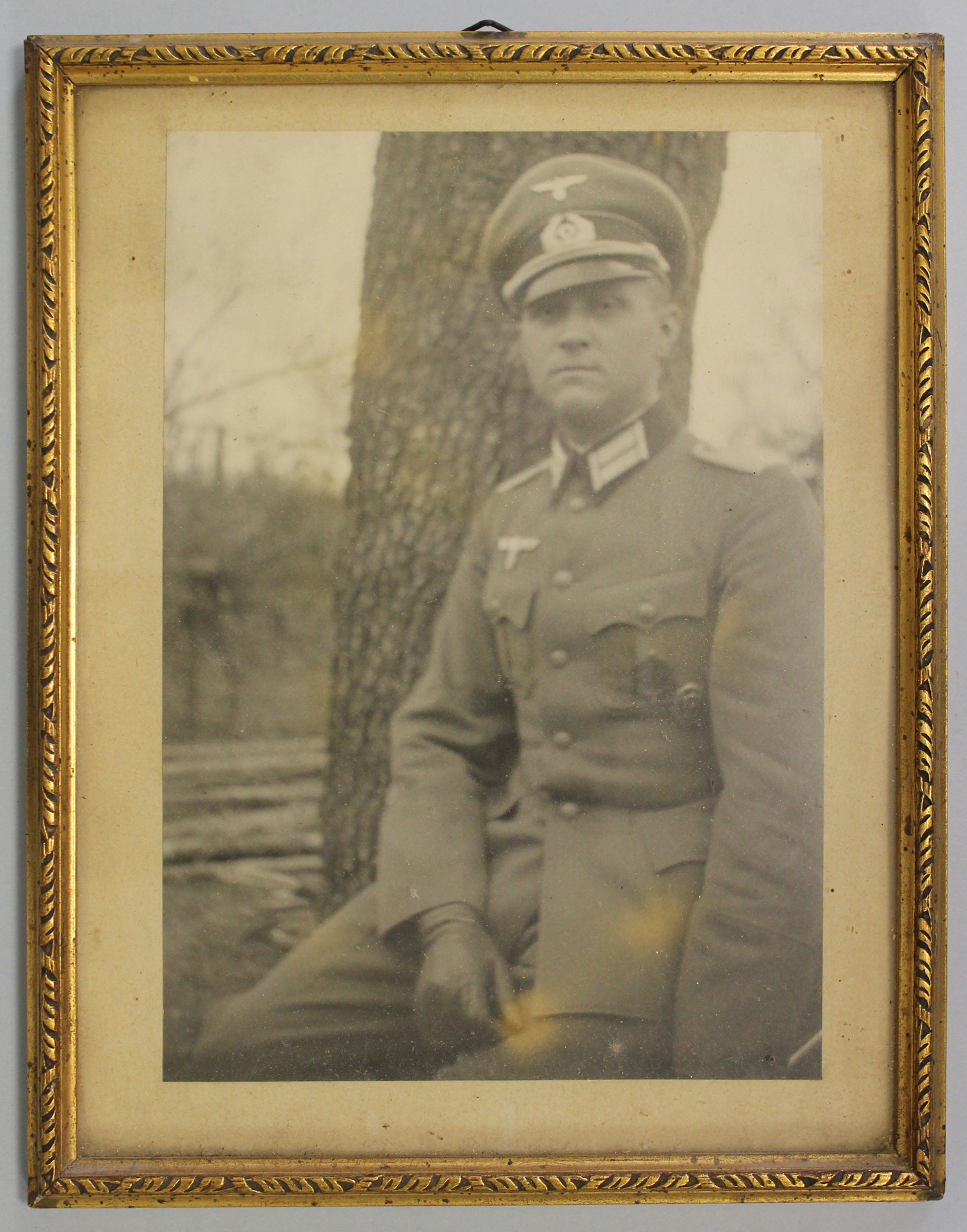 Fotografie, gerahmt, Mann in Uniform (Museum Wolmirstedt RR-F)