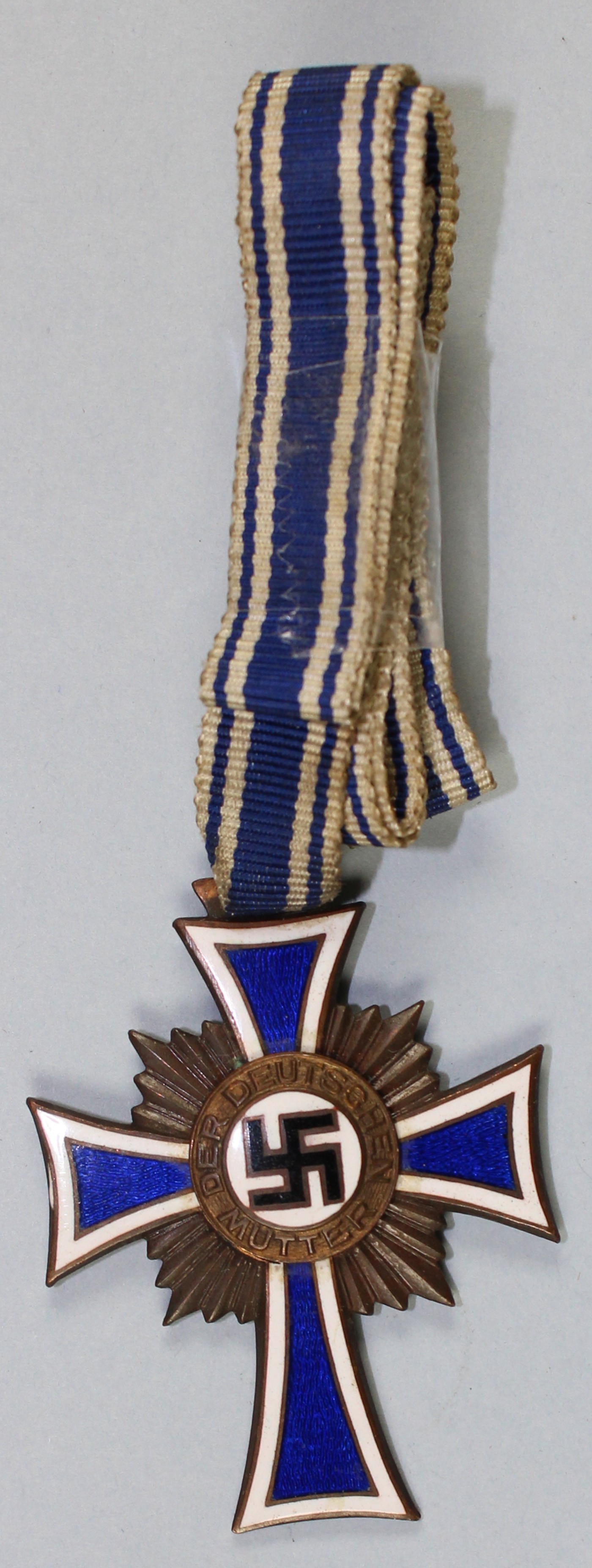 Ehrenkreuz der Mütter, 1938 (Museum Wolmirstedt RR-F)