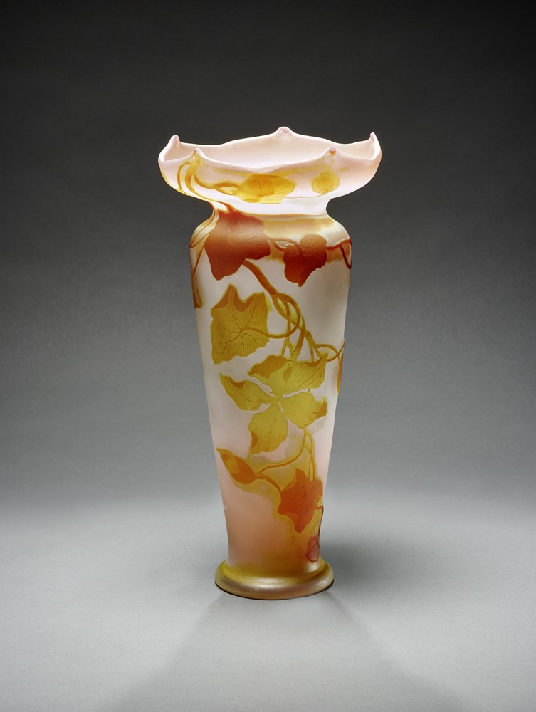 Große Vase (Kulturstiftung Sachsen-Anhalt, Punctum/Bertram Kober RR-F)