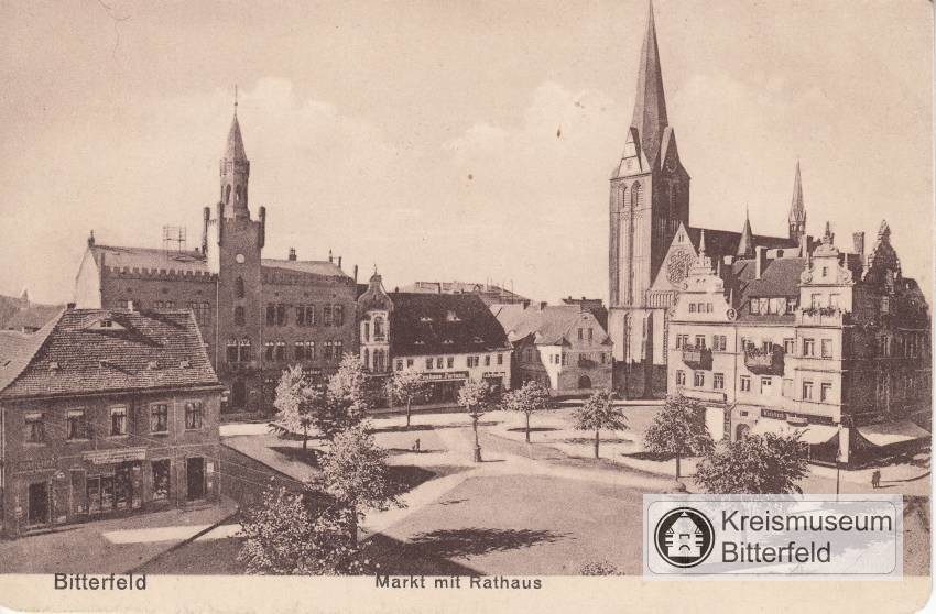 Ansichtskarte - Bitterfeld, Markt mit Rathaus (Kreismuseum Bitterfeld RR-F)