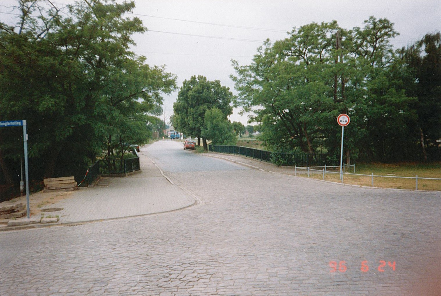 Stadtansicht Wolmirstedt - Hindenburg-Brücke, 24.06.1996 (Museum Wolmirstedt RR-F)