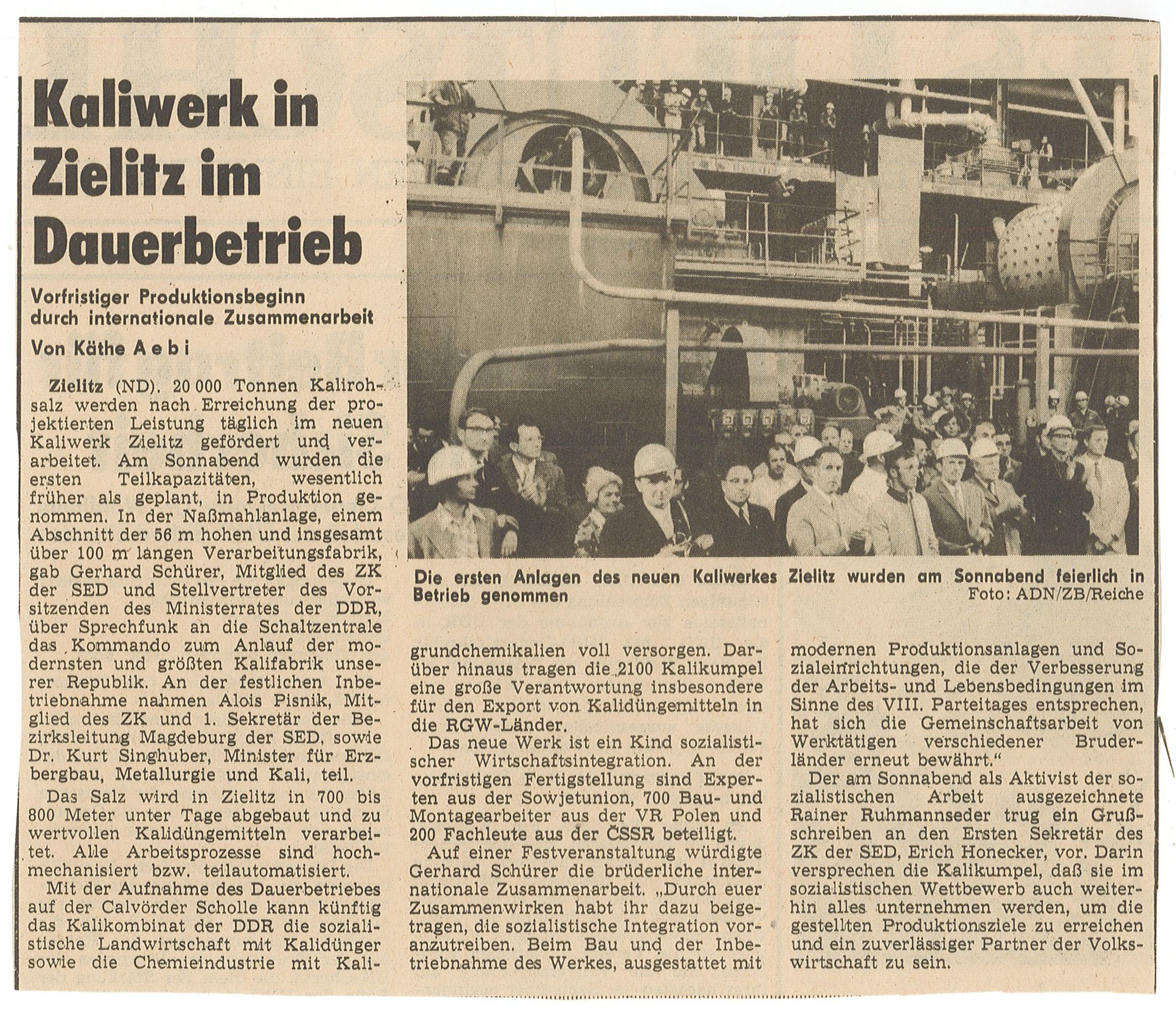 Bild / Zeitungsartikel "Kaliwerk in Zielitz im Dauerbetrieb" (Museum Wolmirstedt RR-F)