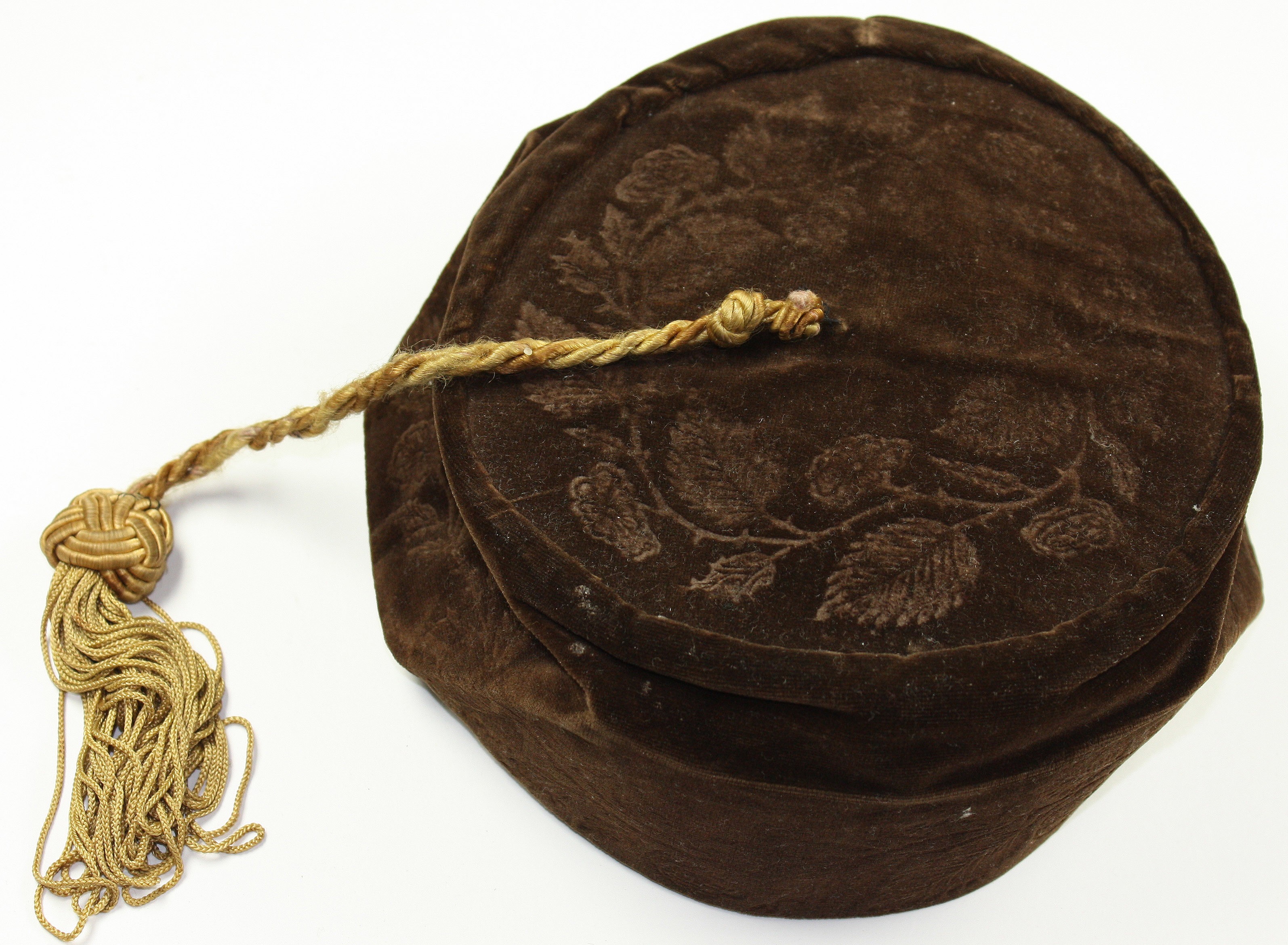 Mütze mit Kordel (Museum Wolmirstedt RR-F)