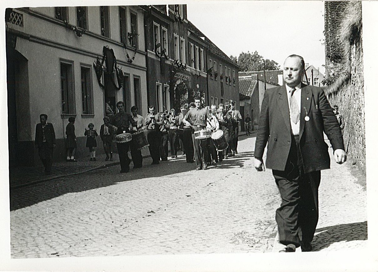 Serie - Festumzug 1000 Jahre Olvenstedt, 01.09.1957 - 5 (Museum Wolmirstedt RR-F)