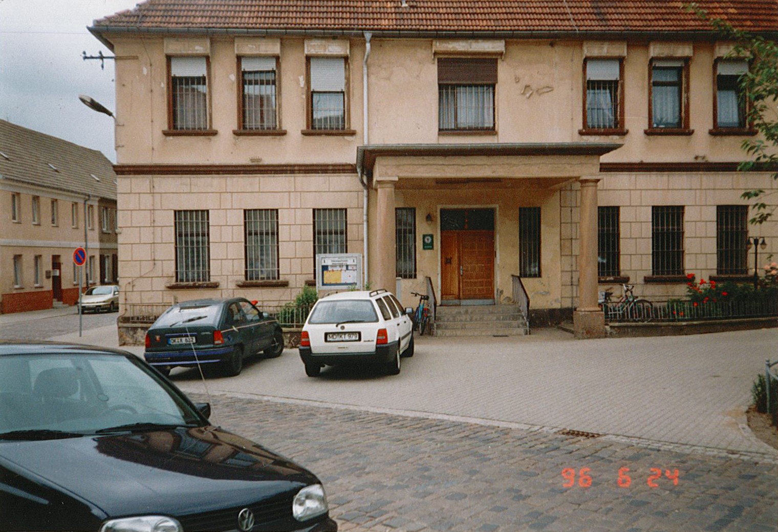 Stadtansicht Wolmirstedt - Polizeirevier, Friedensstraße, 24.06.1996 (Museum Wolmirstedt RR-F)