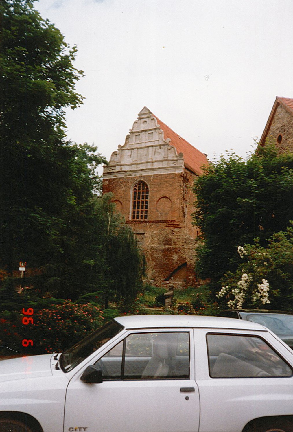 Stadtansicht Wolmirstedt - Schlosskapelle, 24.06.1996 (Museum Wolmirstedt RR-F)