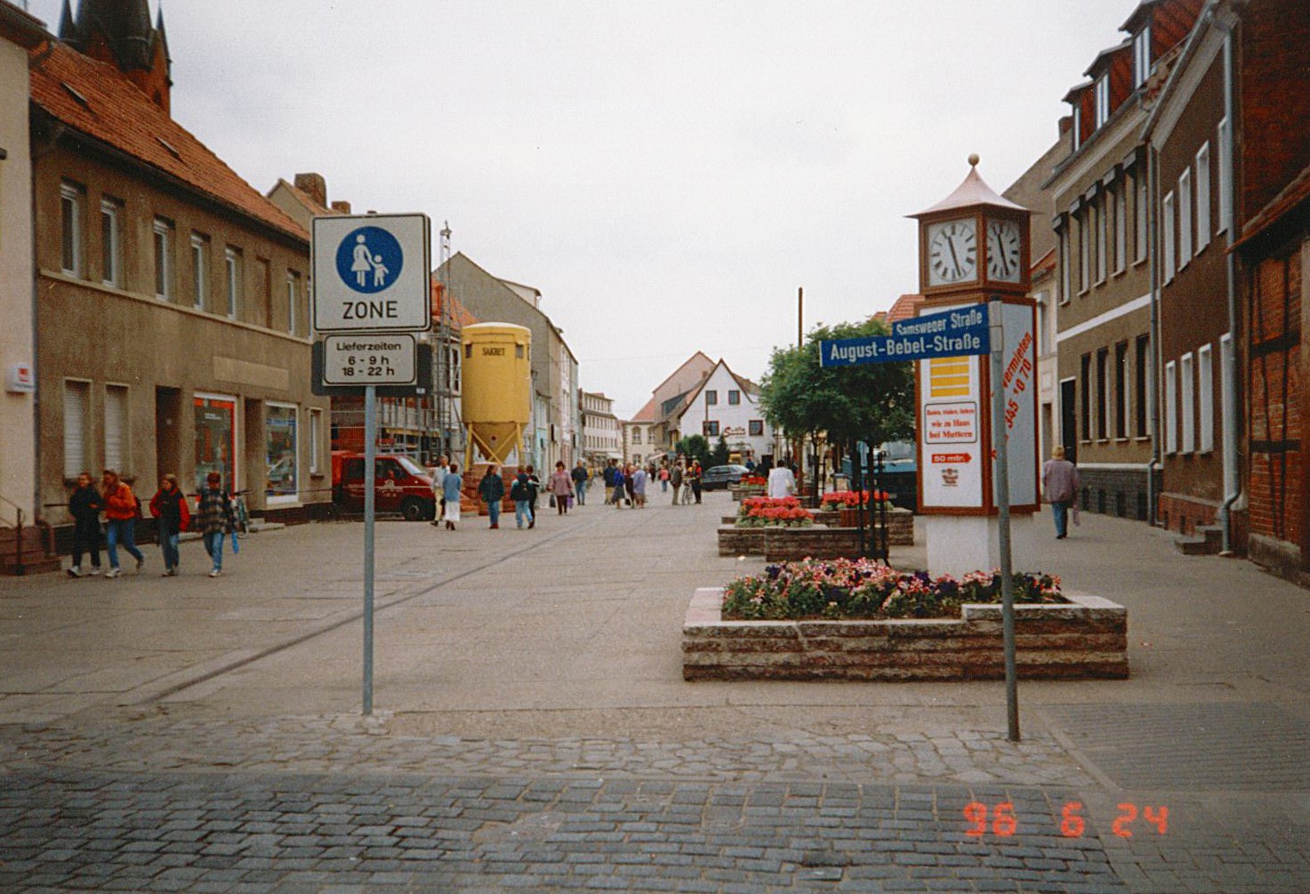 Stadtansicht Wolmirstedt - August-Bebel-Straße, 24.06.1996 (Museum Wolmirstedt RR-F)