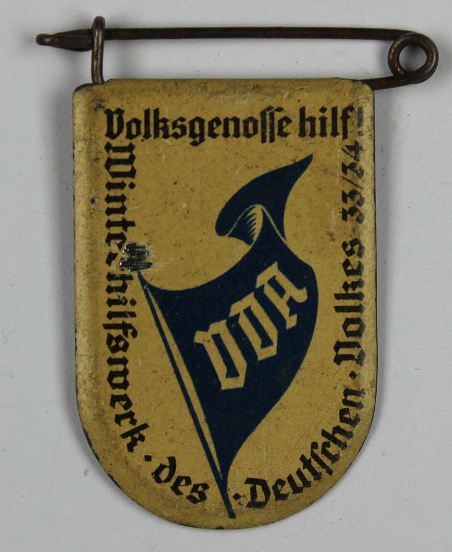 Abzeichen, Winterhilfsdienst VDA 1933/34 (Museum Wolmirstedt RR-F)
