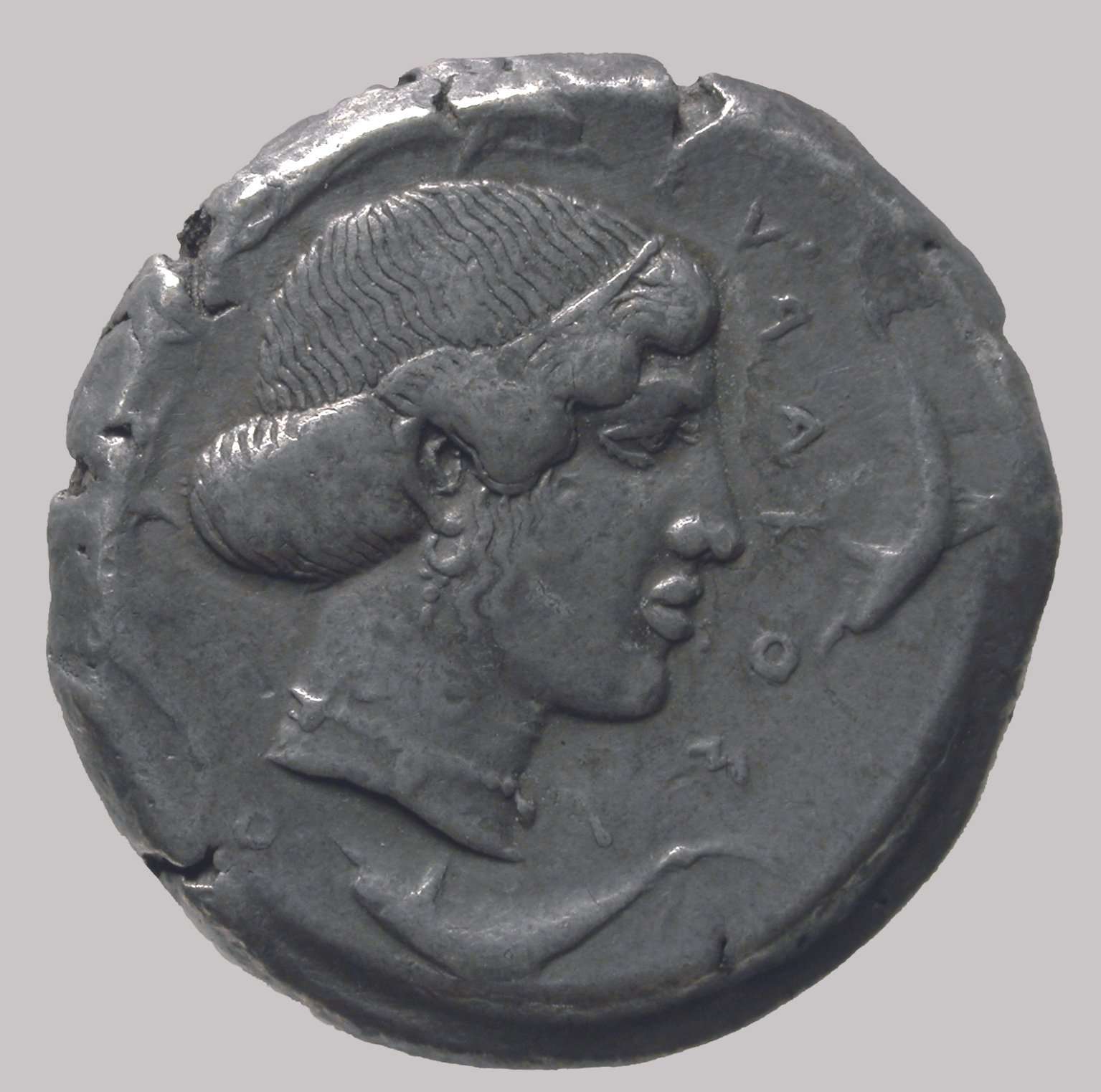 Tetradrachmon, VS: Artemis-Arethusa; RS: Biga mit Wagenlenker (Winckelmann-Museum Stendal CC BY-NC-SA)