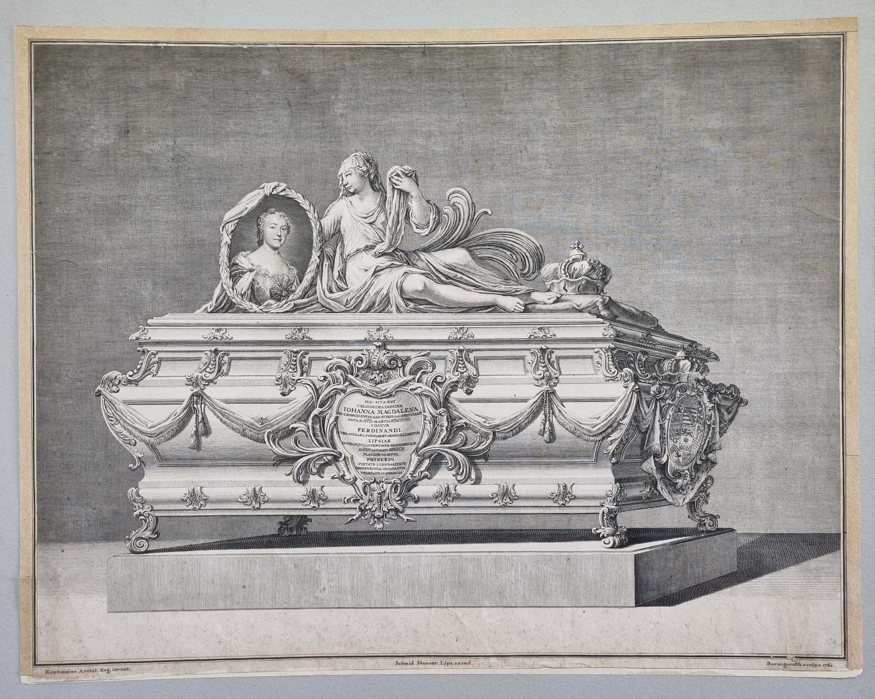 Sarkophag für Johanna Magdalena (1708-1760) Herzogin von Kurland (Museum Weißenfels - Schloss Neu-Augustusburg CC BY-NC-SA)