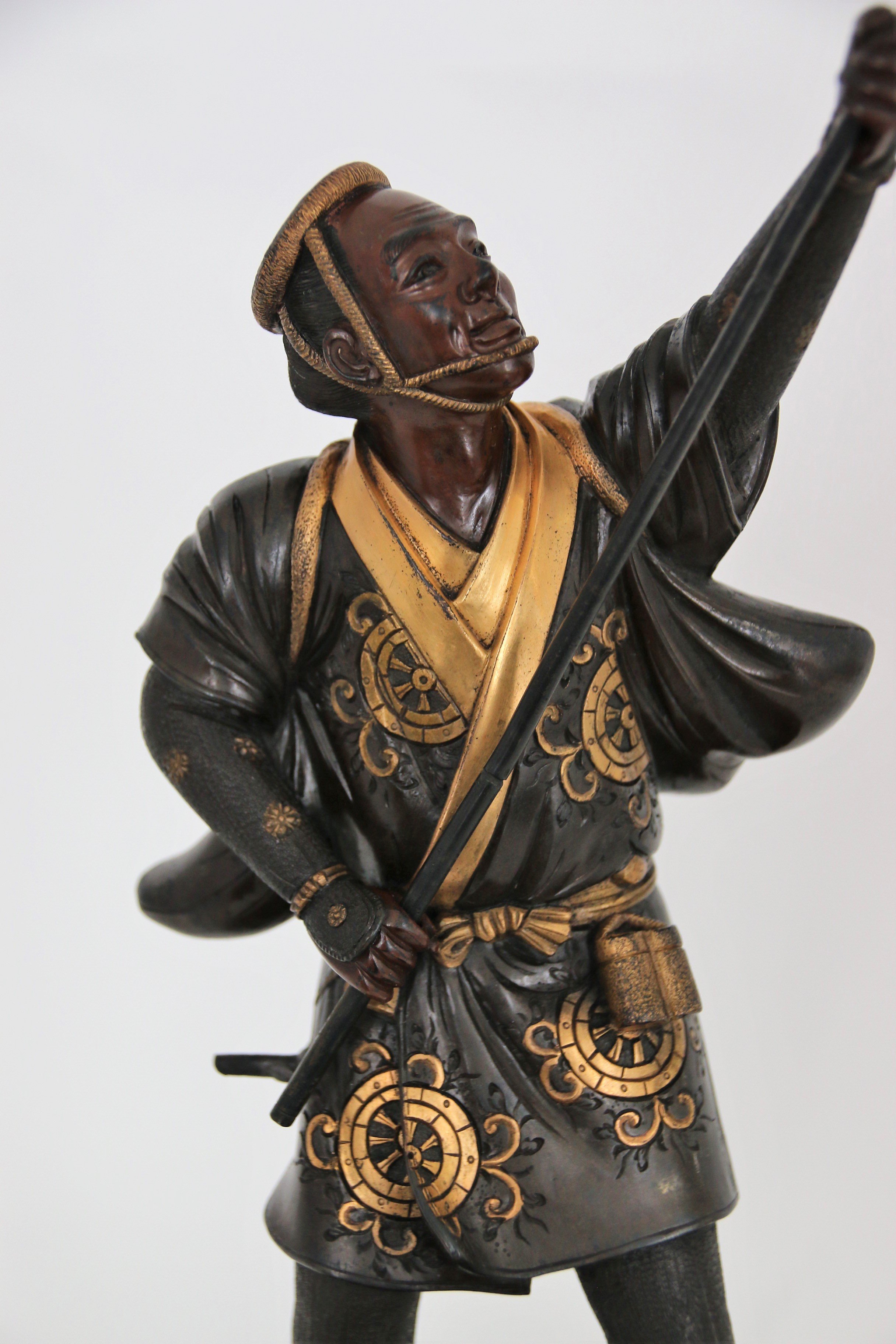 Japanische Statue "Okimono" (Museum Schloss Moritzburg Zeitz RR-R)