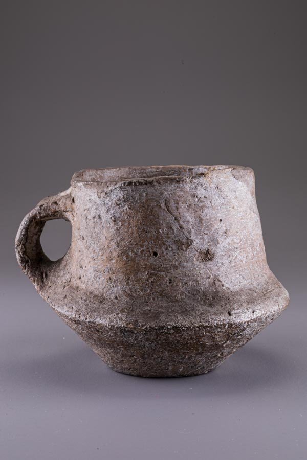 Tasse mit scharfem Umbruch (Kreismuseum Jerichower Land, Genthin CC BY-NC-SA)