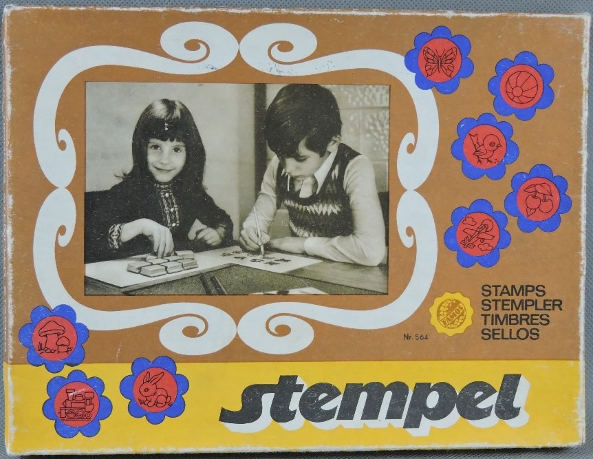 Stempel-Spiel „Famos“ Nr. 503, 511, 564 (Kreismuseum Jerichower Land CC BY-NC-SA)