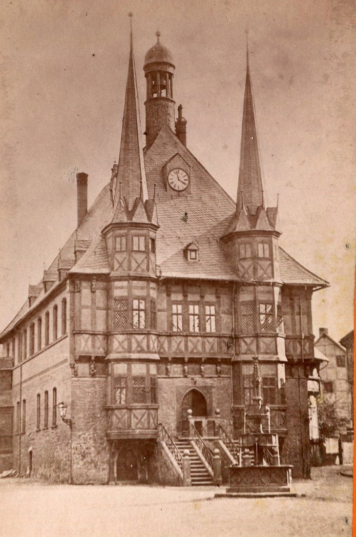Das Rathaus von Wernigerode (Schloß Wernigerode GmbH RR-F)