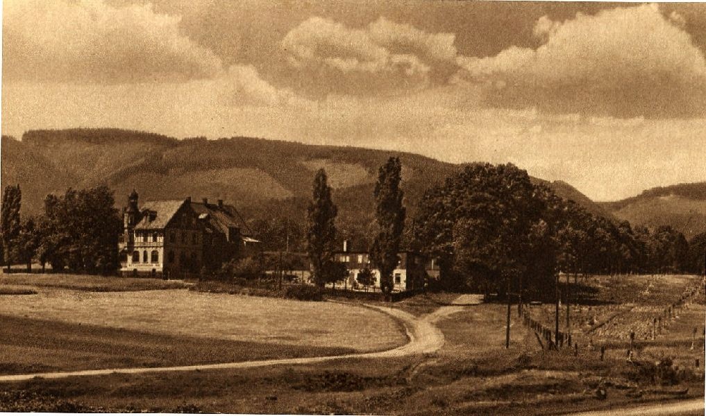 Leporello mit Aufnahmen des NSV-Jugenderholungsheim "Harz" in Öhrenfeld (Schloß Wernigerode GmbH RR-F)