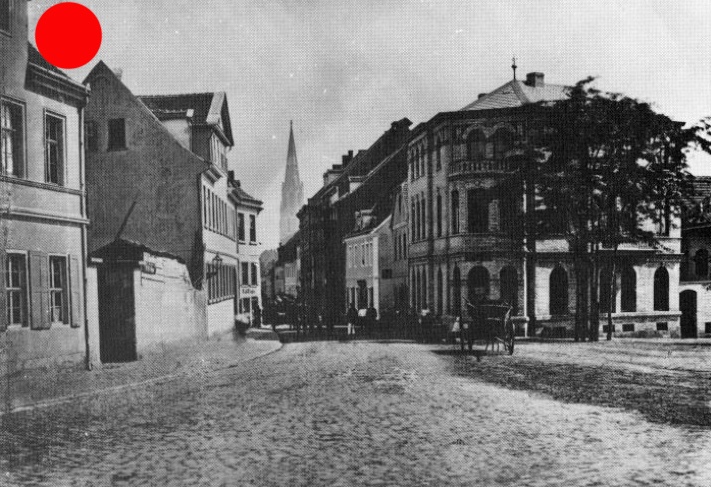 Merseburg, Gotthardtor mit Blick in die Gotthardstraße (Kulturhistorisches Museum Schloss Merseburg CC BY-NC-SA)