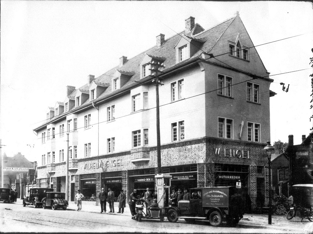 Merseburg, Weißenfelser Straße, Autohaus Wilhelm Engel (Kulturhistorisches Museum Schloss Merseburg CC BY-NC-SA)