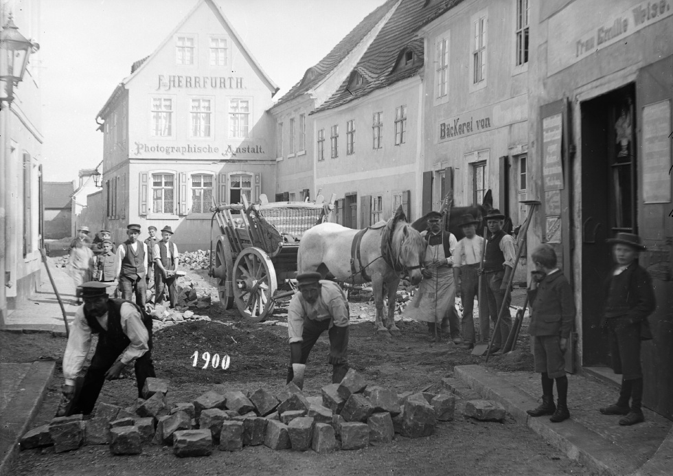 Merseburg, Straßenbauarbeiten Am Brühl :: Kulturhistorisches Museum ...