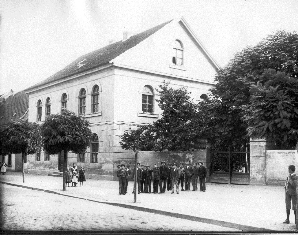 Merseburg, Neumarkt, Schule in der Vorstadt (Kulturhistorisches Museum Schloss Merseburg CC BY-NC-SA)