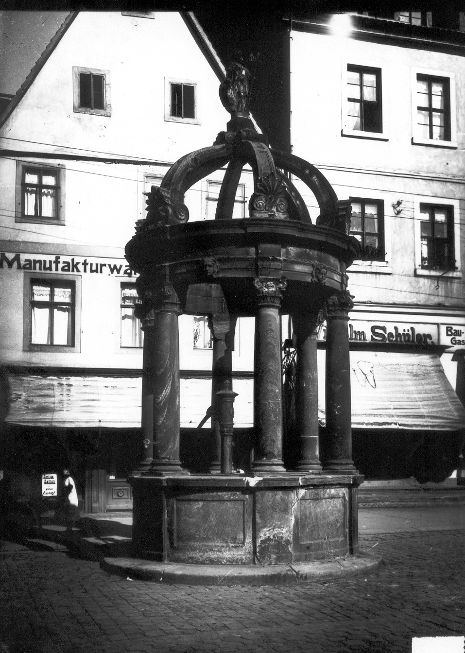 Merseburg, Staupenbrunnen auf dem Marktplatz (Kulturhistorisches Museum Schloss Merseburg CC BY-NC-SA)