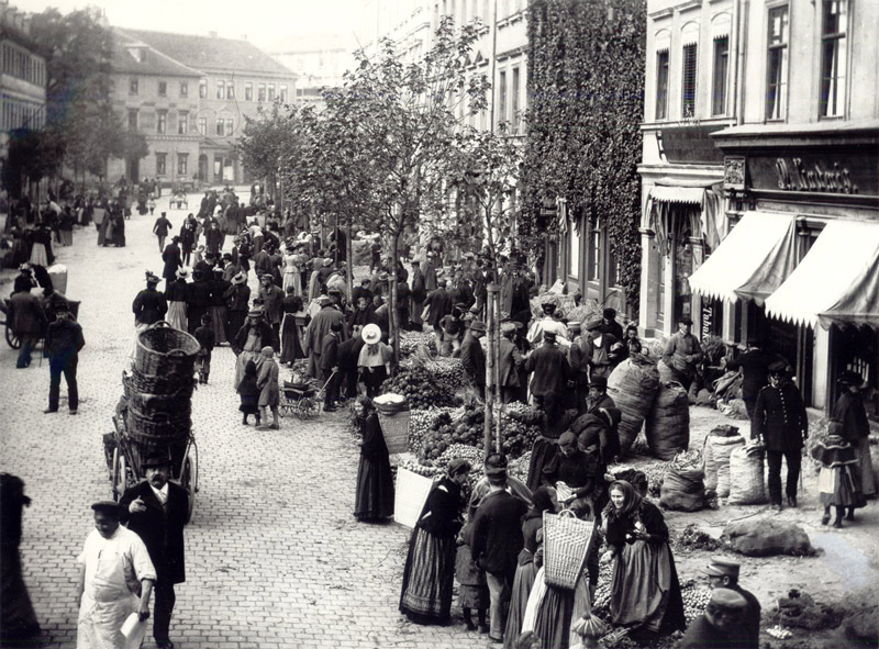 Zwiebelmarkt in Weimar (von L. Held) (Kulturstiftung Sachsen-Anhalt CC BY-NC-SA)