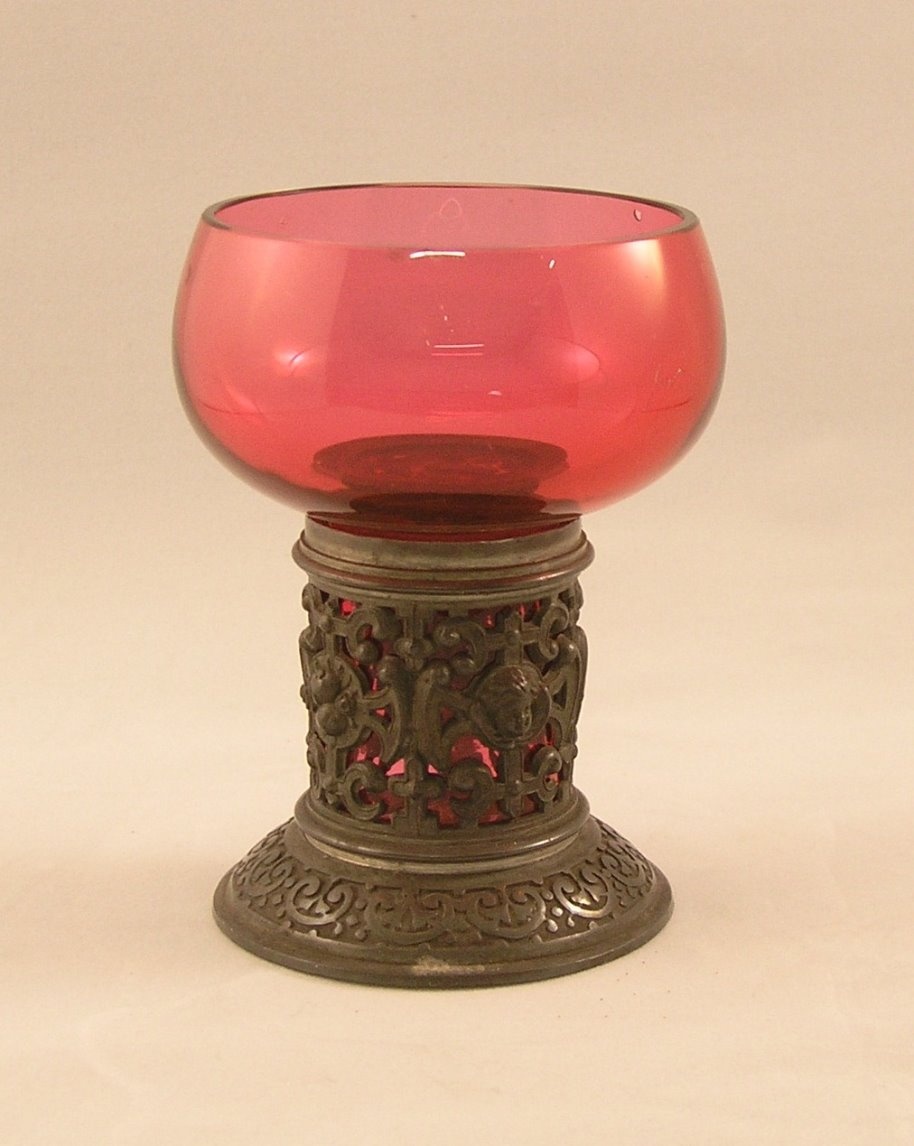 Rubinglas: Weinglas 1 (Kreismuseum Jerichower Land, Genthin CC BY-NC-SA)