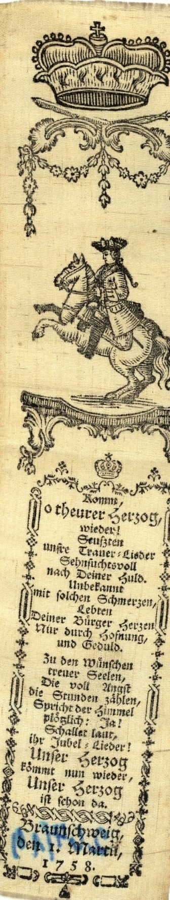 Vivatband: „Komm, o theurer Herzog, wieder! … Braunschweig, den 1. Martii, 1758“ (Museum Weißenfels - Schloss Neu-Augustusburg CC BY-NC-SA)