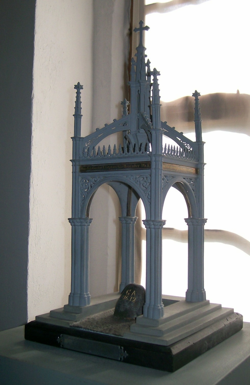 Modell des Schinkelmonumentes von 1837 (Museum im Schloss Lützen CC BY-NC-SA)