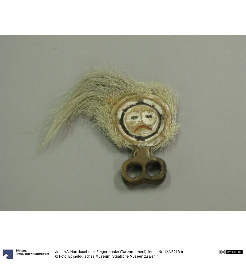 Fingermaske (Tanzornament) (Ethnologisches Museum, Staatliche Museen zu Berlin CC BY-NC-SA)