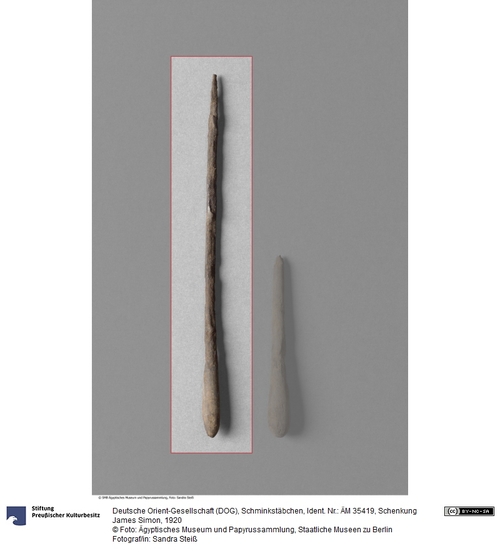 http://www.smb-digital.de/eMuseumPlus?service=ImageAsset&module=collection&objectId=777115&resolution=superImageResolution#5144525 (Ägyptisches Museum und Papyrussammlung, Staatliche Museen zu Berlin CC BY-NC-SA)