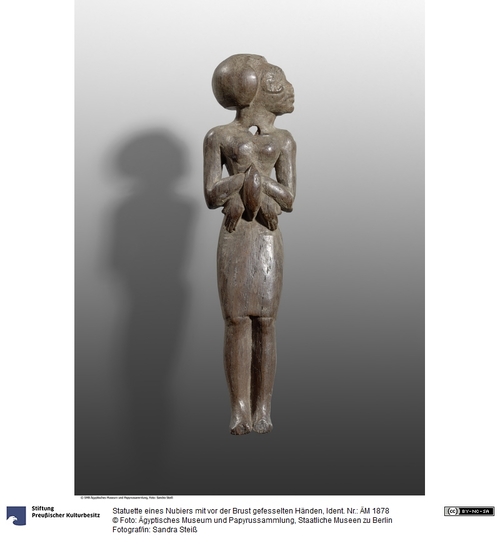 http://www.smb-digital.de/eMuseumPlus?service=ImageAsset&module=collection&objectId=759927&resolution=superImageResolution#4973787 (Ägyptisches Museum und Papyrussammlung, Staatliche Museen zu Berlin CC BY-NC-SA)