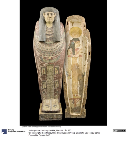 http://www.smb-digital.de/eMuseumPlus?service=ImageAsset&module=collection&objectId=607488&resolution=superImageResolution#2764575 (Ägyptisches Museum und Papyrussammlung, Staatliche Museen zu Berlin CC BY-NC-SA)