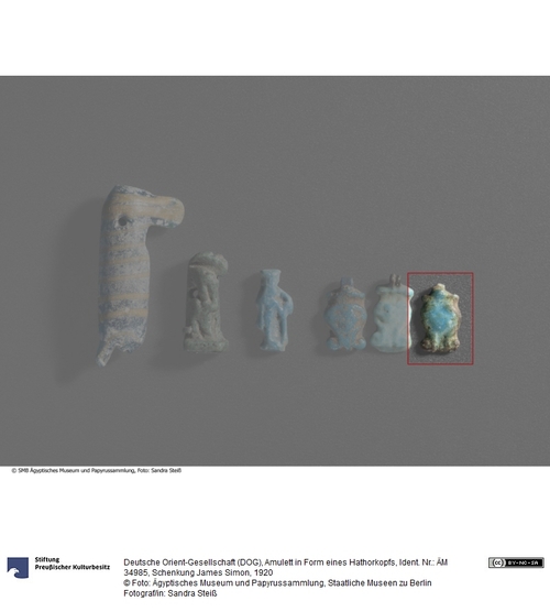 http://www.smb-digital.de/eMuseumPlus?service=ImageAsset&module=collection&objectId=776698&resolution=superImageResolution#4231524 (Ägyptisches Museum und Papyrussammlung, Staatliche Museen zu Berlin CC BY-NC-SA)