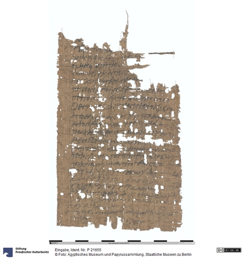 http://www.smb-digital.de/eMuseumPlus?service=ImageAsset&module=collection&objectId=1514413&resolution=superImageResolution#5438861 (Ägyptisches Museum und Papyrussammlung, Staatliche Museen zu Berlin CC BY-NC-SA)