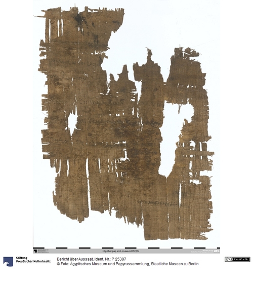 http://www.smb-digital.de/eMuseumPlus?service=ImageAsset&module=collection&objectId=1517594&resolution=superImageResolution#5432017 (Ägyptisches Museum und Papyrussammlung, Staatliche Museen zu Berlin CC BY-NC-SA)