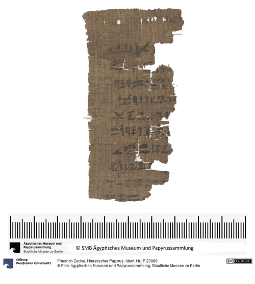 http://www.smb-digital.de/eMuseumPlus?service=ImageAsset&module=collection&objectId=1620888&resolution=superImageResolution#5439364 (Ägyptisches Museum und Papyrussammlung, Staatliche Museen zu Berlin CC BY-NC-SA)