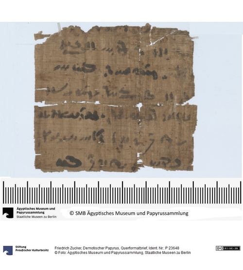 http://www.smb-digital.de/eMuseumPlus?service=ImageAsset&module=collection&objectId=1621180&resolution=superImageResolution#5426773 (Ägyptisches Museum und Papyrussammlung, Staatliche Museen zu Berlin CC BY-NC-SA)