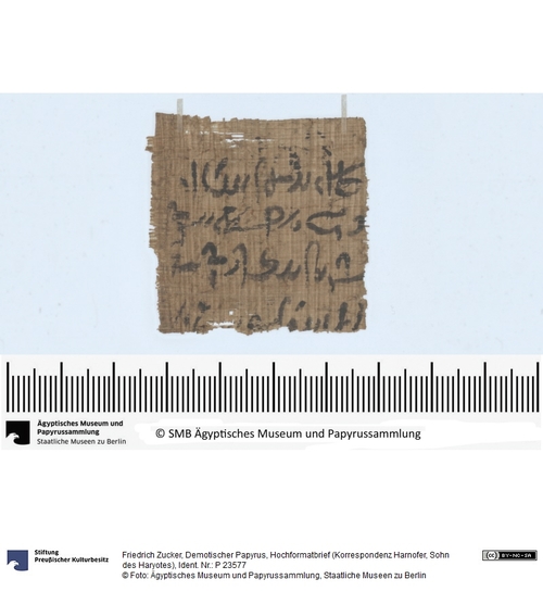 http://www.smb-digital.de/eMuseumPlus?service=ImageAsset&module=collection&objectId=1621068&resolution=superImageResolution#5438126 (Ägyptisches Museum und Papyrussammlung, Staatliche Museen zu Berlin CC BY-NC-SA)